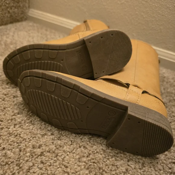 Carter's Riding Boots - Picture 3 of 4
